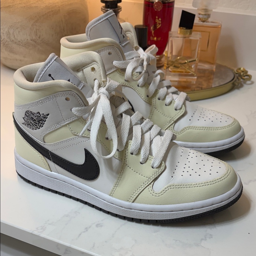 Nike High-Top Sneakers in White and Black